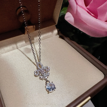 Vintage Fleur-de-Lis Gemstone Necklace