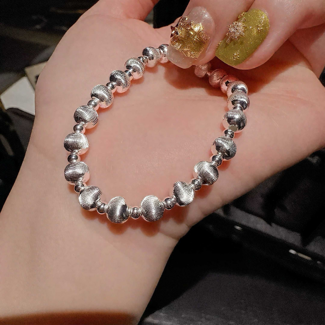 Vintage Platinum - Plated Bubble Bead Bracelet: Italian Craftsmanship for Timeless Style